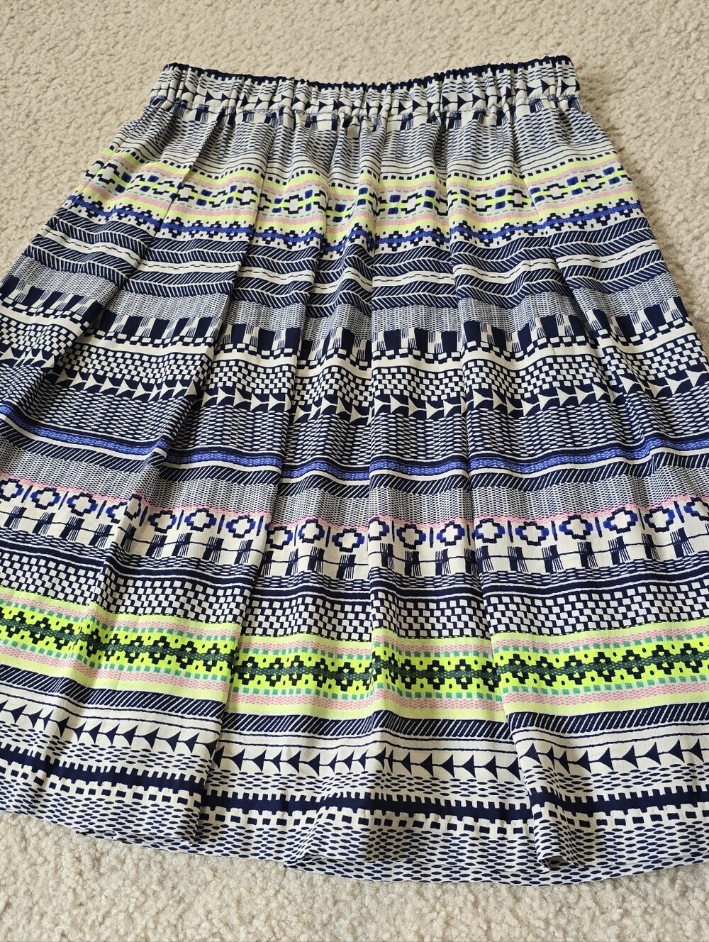 Ace Delivery Elastic Waist Skirt Womens Size Small Fits Medium Too